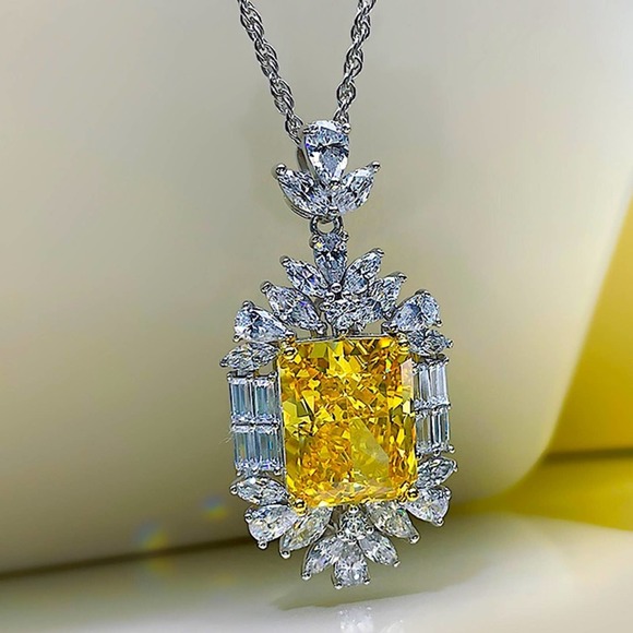 Canary Yellow 14K Diamond Citrine Pendant Charm Necklace Exquisite Luxury - Picture 7 of 13